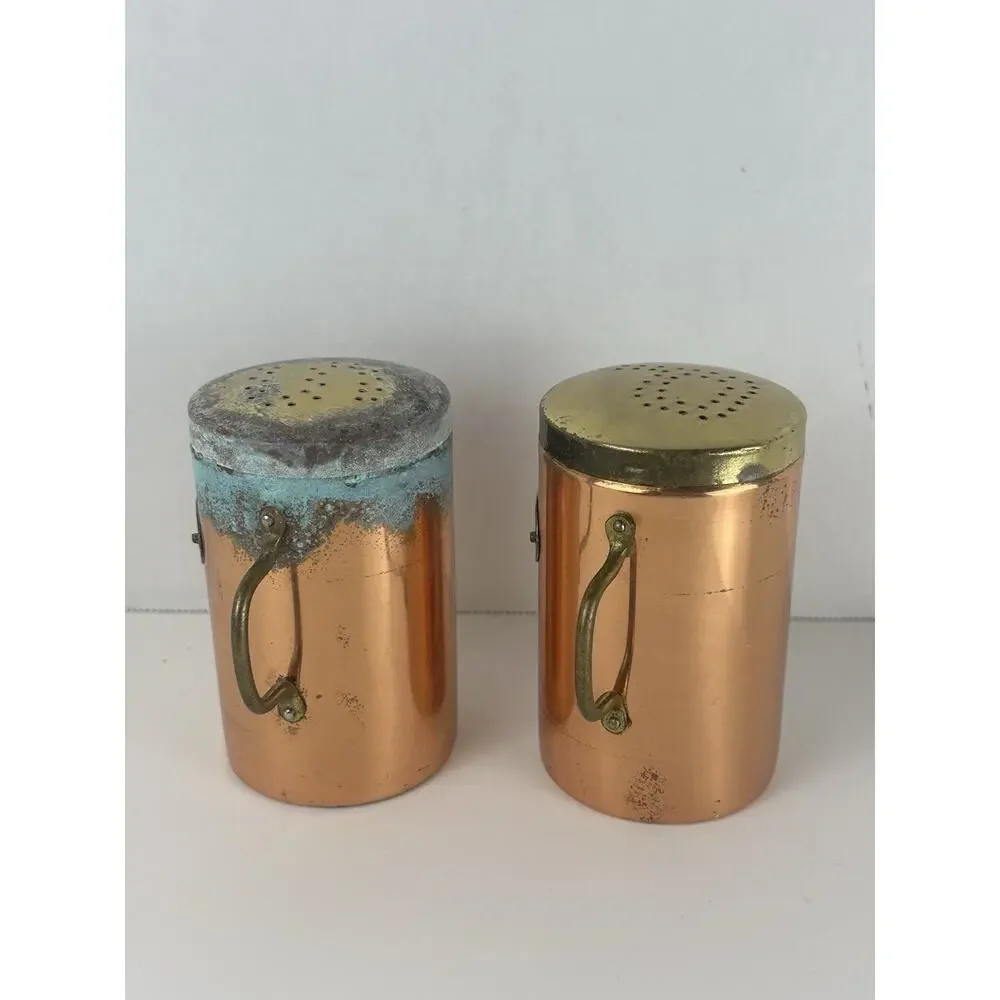Salt & Pepper Shakers Copper And Brass Set VTG Country Decor